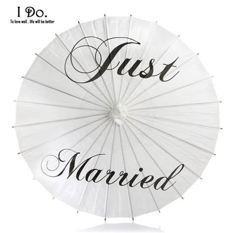 Free Shipping 84cm Just Married Painted Paper Parasol for Wedding ...