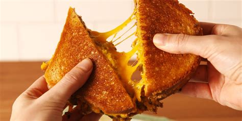 Cheeseburger Grilled Cheese