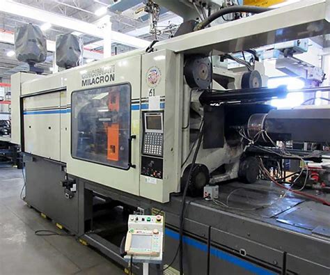 1994 600 ton Used Milacron Injection Molding Machine For Sale - Model ...