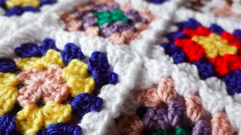 Viral Justin Bieber Sushi Date Night Crochet Blanket FREE Pattern