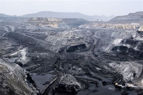 Six Reasons Behind Indias Coal Crisis