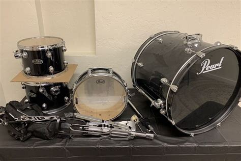 Pearl Center Stage 5-Piece Drum Set Black - DrumSellers.com