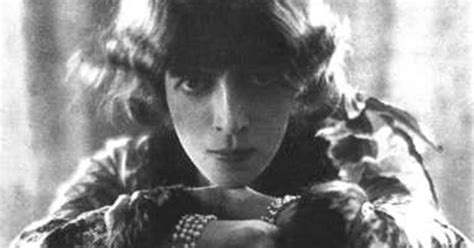 Luisa Casati The Heiress With 2 Leashed Cheetahs A Live Snakelace On