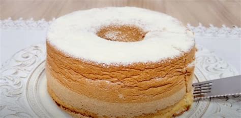 Receita de Bolo de Amido de Milho Fácil de Fazer Mesa e Sabor