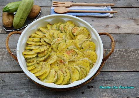 Patate E Zucchine Gratinate Al Parmigiano Ricette Che Passione Food