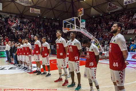 Pistoia Basket 2000 Superata Da Trento Al PalaCarrara Flickr