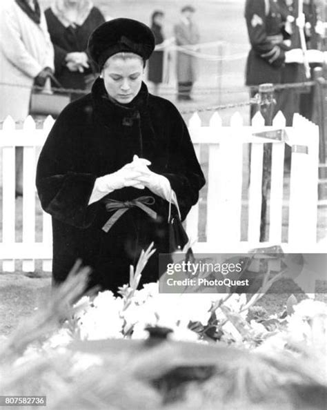 44 Grace Kelly Grave Stock Photos High Res Pictures And Images