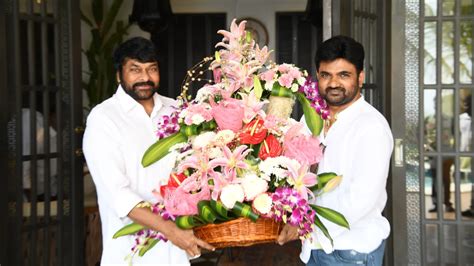 Chiranjeevi పదమవభషణ చరజవన అభనదచదక వచచన సలబరటస