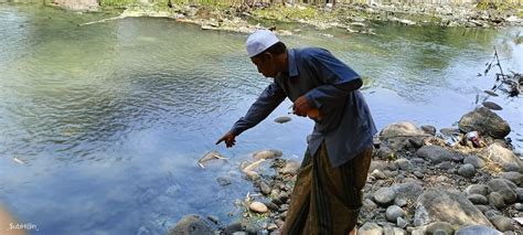 Warga Kejayan Keluhkan Sungai Welang Berubah Warna Dan Baunya Menyengat