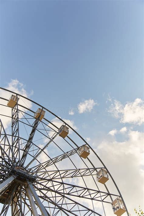 Ferris Wheel Parque De Atracciones Cabinas De La Noria Imagen De