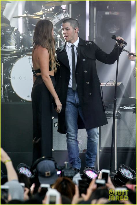 Nick Jonas And Tove Lo Sing Close On Jimmy Kimmel Live Photo