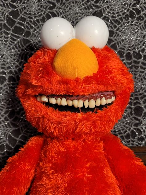 Creepy Elmo Oddbody Doll - Etsy