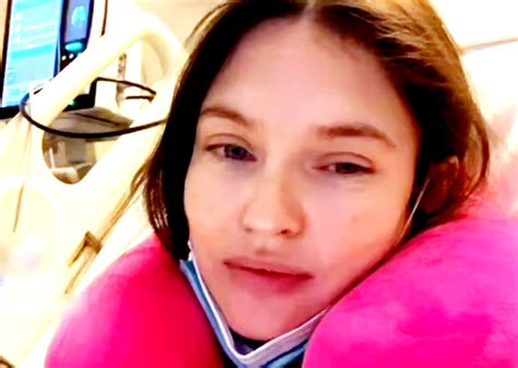 Bianca Balti Riappare Sul Social Dopo L Operazione Chirurgica Con Cui