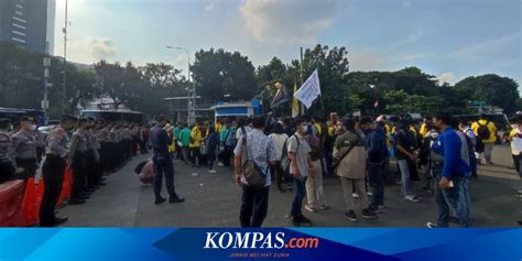 Mahasiswa Gelar Unjuk Rasa Di Monas Ini 3 Tuntutan Yang Disuarakan