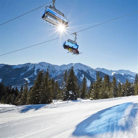 Skicircus Saalbach Hinterglemm Leogang Fieberbrunn Skigebiet Salzburger Land