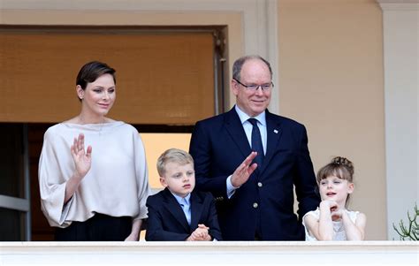 Photo Le Prince Albert II De Monaco La Princesse Charlene Et Leurs