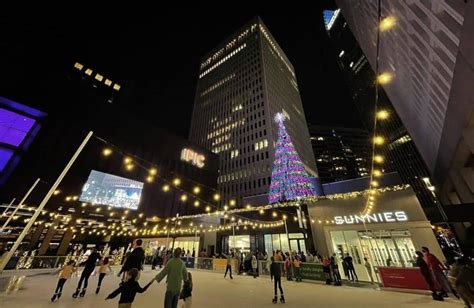 5 Dazzling Tree Lighting Ceremonies To Kick Off The Holidays In Atlanta