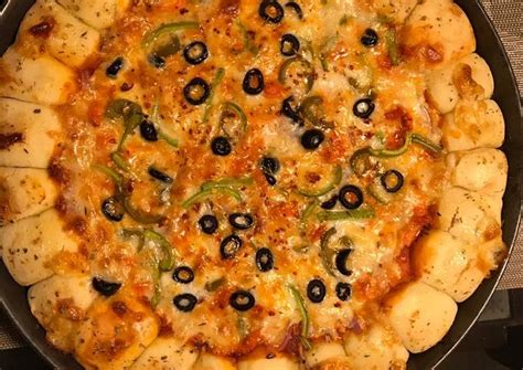 Pizza Recipe By Ayesha Saad Cookpad