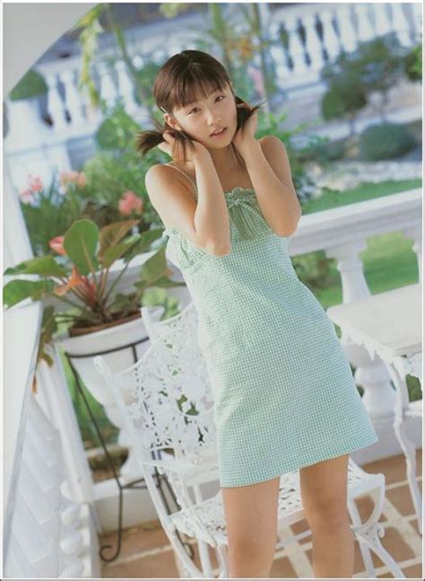 Yuko Ogura Cute Japanese Gravure Idol Secret Room Photobook Photo Blog