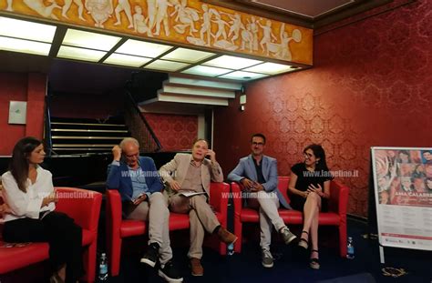 Lamezia Presentata La Nuova Stagione Teatrale AMA Calabria Al Via Dal