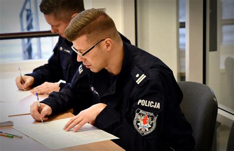 Policjanci I Pracownicy Policji Z Podlaskiej Komendy Oddali Krew