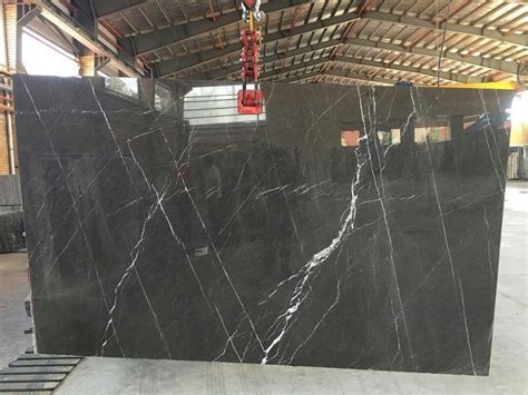 Sculpted By Nature The Unique Characteristics Of Pietra Grey Marble