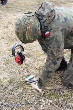 Szkolenie Specjalistyczne Rozpoznanie Minersko Pirotechniczne