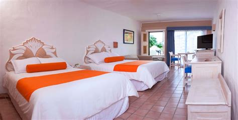 Flamingo Vallarta Hotel & Marina Puerto Vallarta, JAL, MX ...