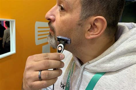 BIC’s prototype Bluetooth smart razor collects data on how you shave | TechHive