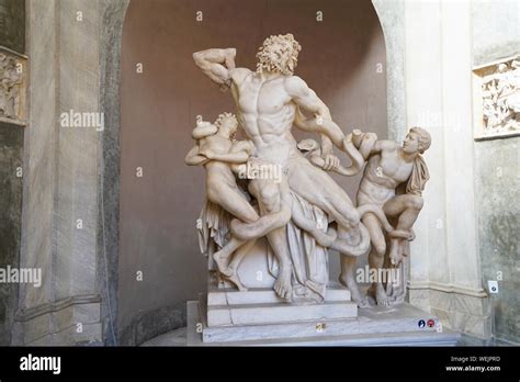 Laocoon Statue Hi Res Stock Photography And Images Alamy