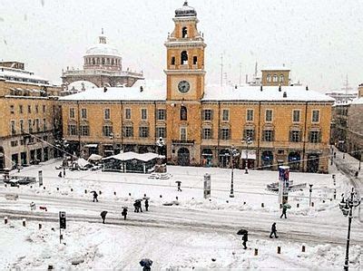 Parma climate: weather by month, temperature, rain - Climates to Travel