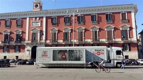 Truck Tour Banca Del Cuore A Bari Tre Giorni Di Visite