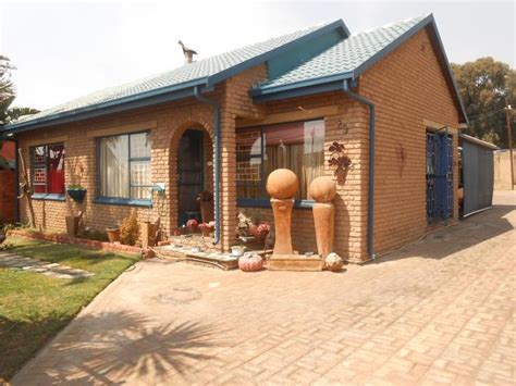 Bedroom House For Sale For Sale In Krugersdorp Home Sell