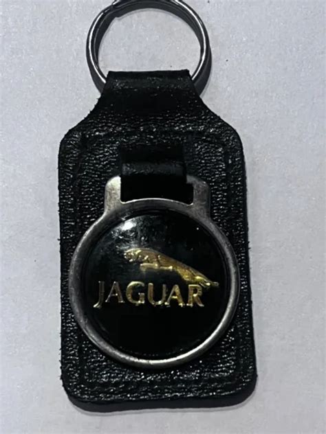 ANCIEN PORTE CLES Jaguar Sur Support Cuir Collection Original EUR