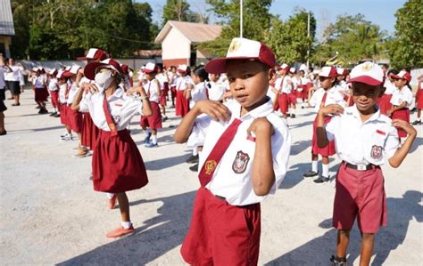 Dukung Pemerataan Pendidikan Di Indonesia Timur Program Ksatria Bca