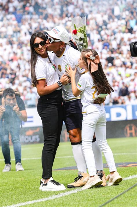 Dayro Moreno Homenaje A La Altura De Un Goleador En Estadio Palogrande