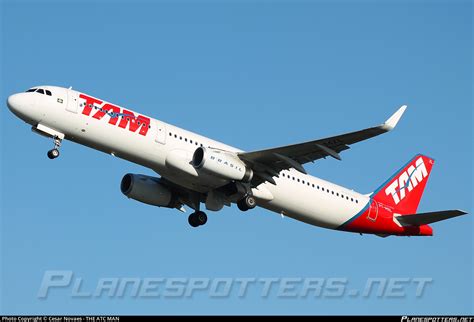 PT MXL TAM Linhas Aéreas Airbus A321 231 WL Photo by Cesar Novaes