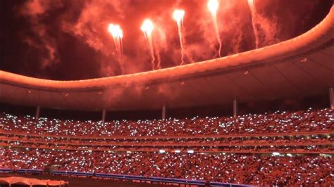 ESPECTÁCULO DE PIROTECNIA EN EL ESTADIO AKRON ESTADIO MUNDIALISTA