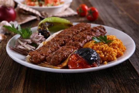 Gerçek Adana Kebap Nasıl Yapılır Adana Kebabın Ev Yapımı Tarifi