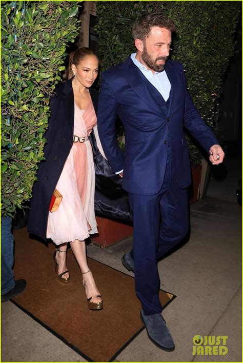 Jennifer Lopez And Ben Affleck Celebrate Valentines Day With Romantic