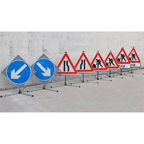 Triflex Road Signs