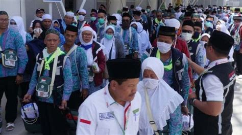 Marak Keluhan Keterlambatan Penerbangan Haji Karyawan Garuda Minta