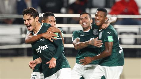 Palmeiras N Finala Cupei Mondiale A Cluburilor O A Teapt Pe Chelsea