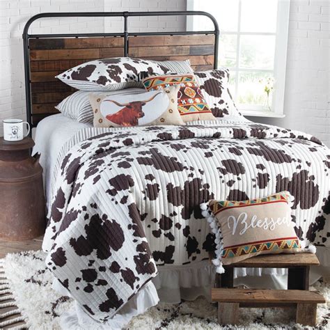 Bessie Cow Print Quilt King Western Bedroom Decor Pallet Furniture Bedroom