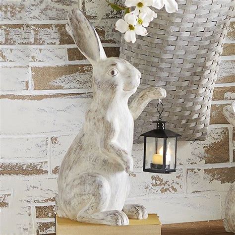 Rabbit Statue With Lantern Antique Farmhouse Lanterns Farmhouse Style Decorating