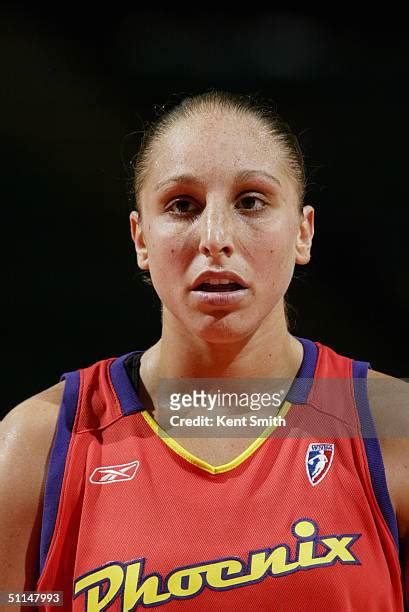 Diana Taurasi Poses Photos And Premium High Res Pictures Getty Images