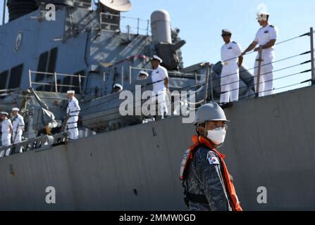 Busan Repubblica Di Corea Settembre I Marinai Assegnati