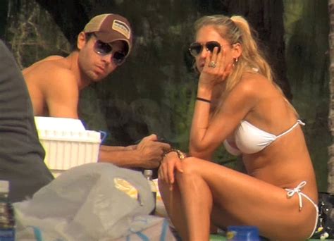 Pictures Of Anna Kournikova In A Bikini Popsugar The Best Porn