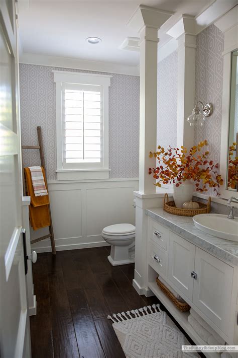 Fall Bathroom Decor - The Sunny Side Up Blog