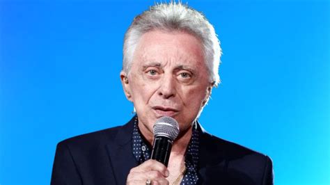 His Life Was Utterly Tragic Now Frankie Valli Confesses At Years